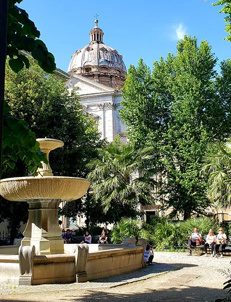 Plaza Cairoli